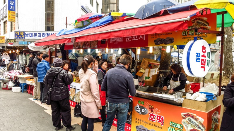 Food stalls outside Exit 5 of Hoehyeon Station at  Namdaemun Market