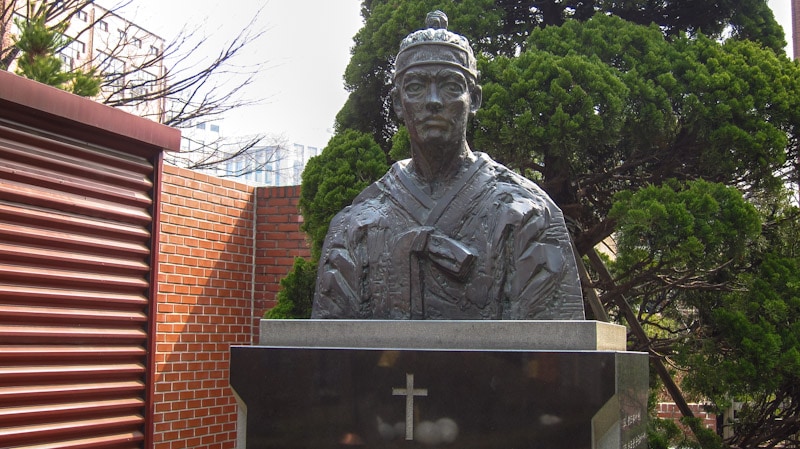Statue of Saint Kim Tae-gon Andrew, the first Korean Priest martyr