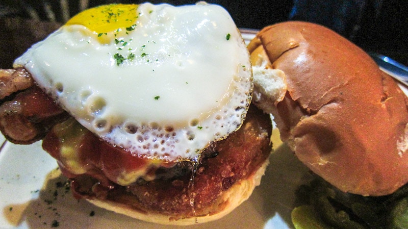 Ambulance Burger with fried egg