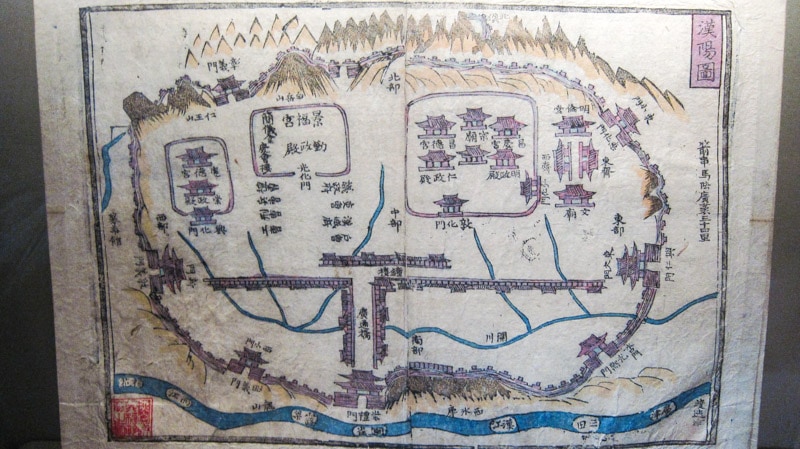 An old map of Seoul with the Han River to the south