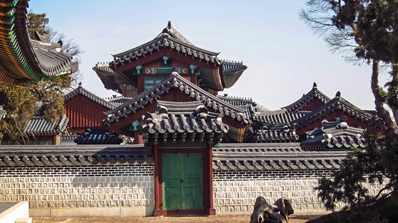 One of the many beautiful views of Korean palatial architecture at Changdeokgung Palace