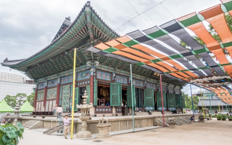 Daeungjeon (Main Dharma Hall) at Jogyesa Temple