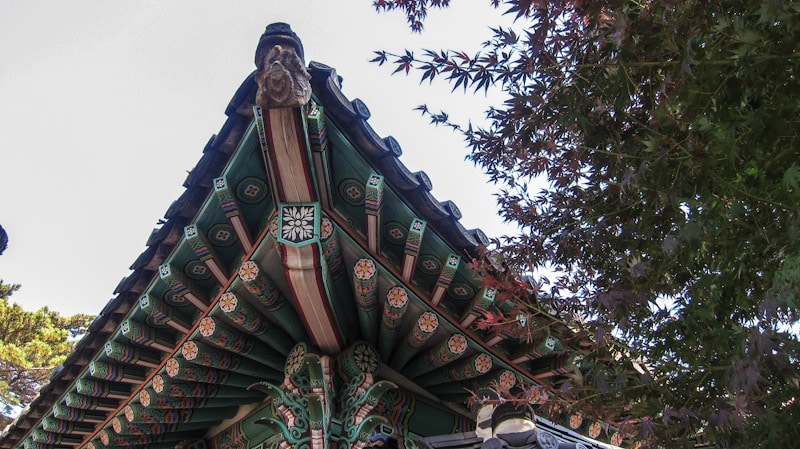 Corner view of Sukjeongmun Gate