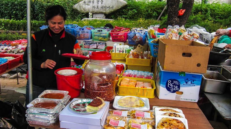 Goods from the Philippines at the Daehangno Philippine Market