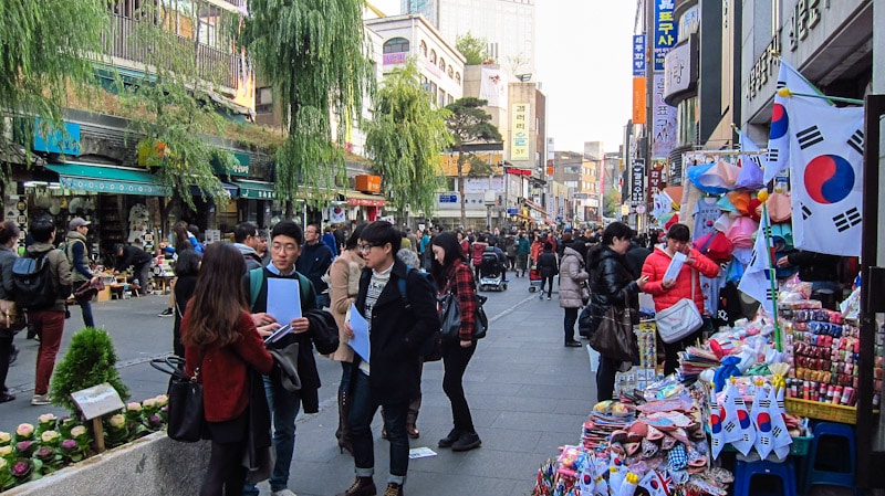 Insadong is a great place to find souvenirs