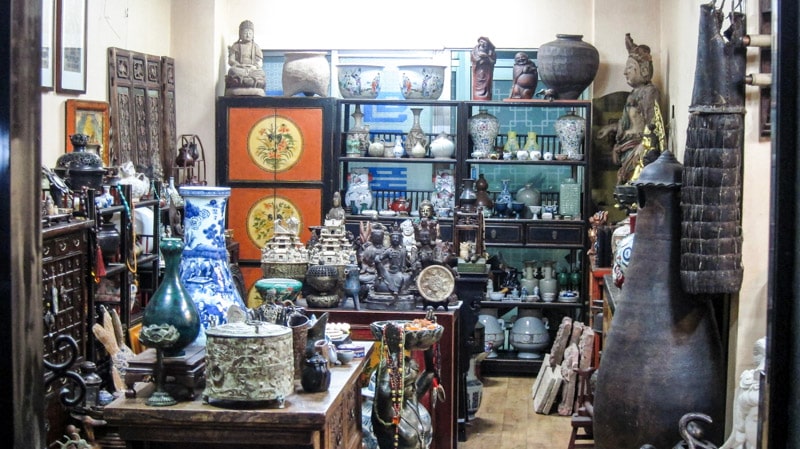 Unique and interesting items for sale at Dapsimni Antique Market