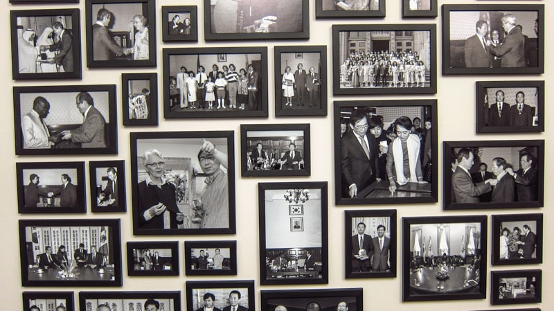 Photographs of Mayors of Seoul and visitors to city hall over the years