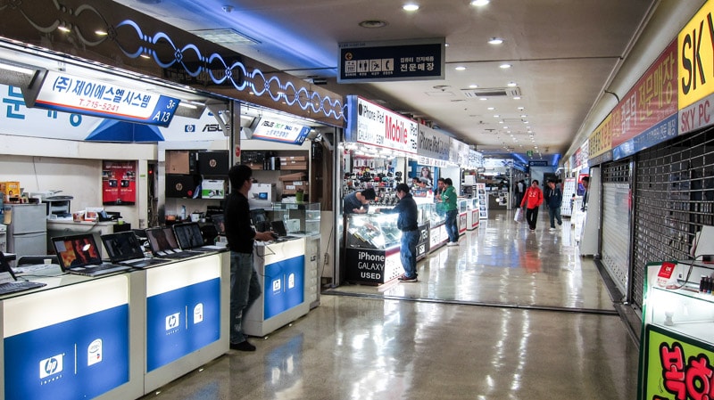 Yongsan Electronics Market in Seoul