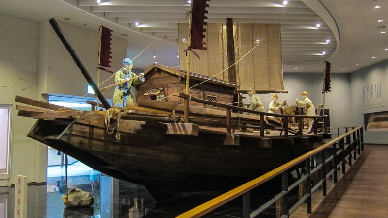 Baekje wooden boat replica