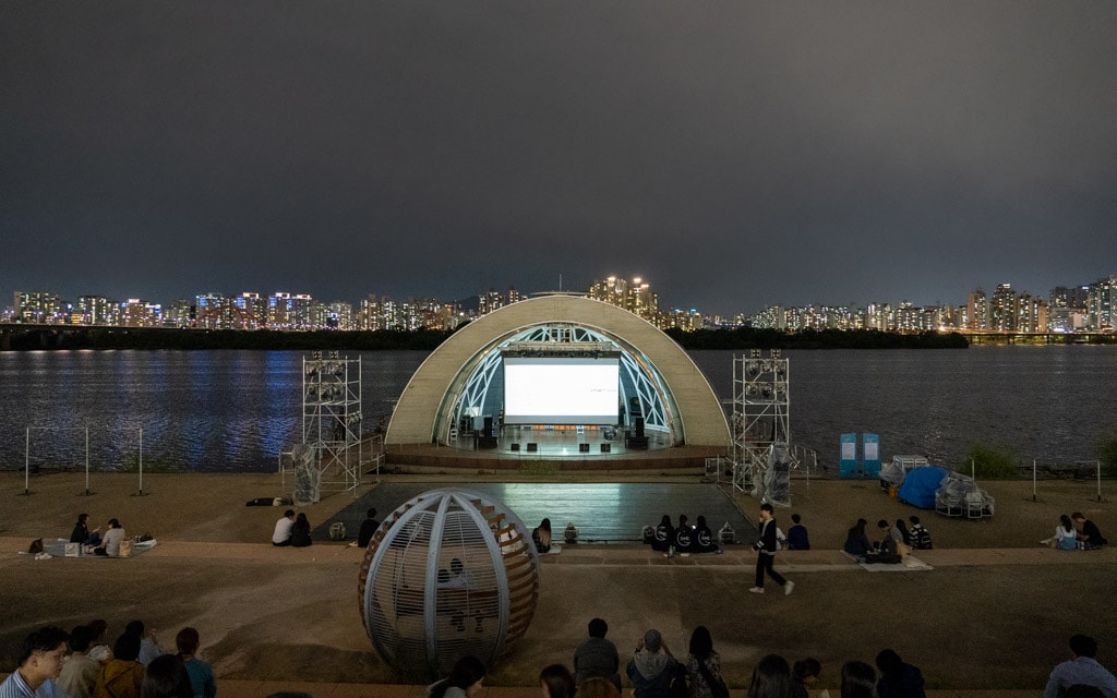 Yeouido Mulbit Floating Stage
