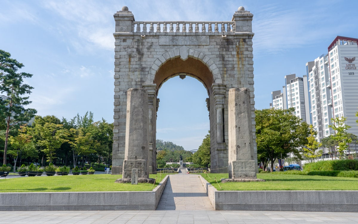 Dongnimmun, also known as Independence Gate