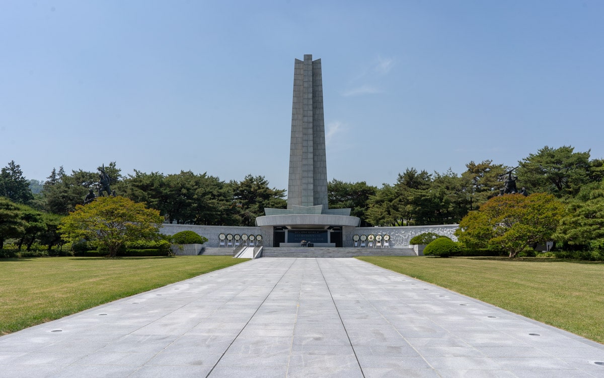 The Memorial Tower, an icon of the cemetery