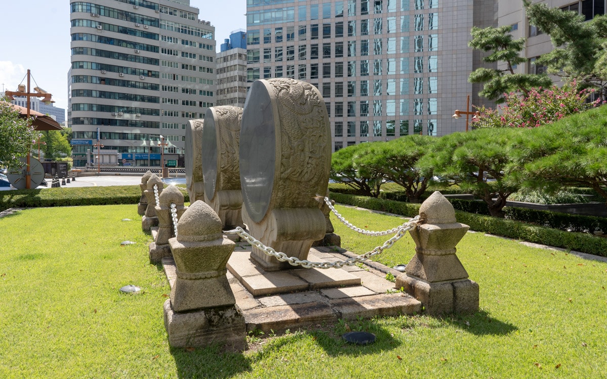 Carved dragon designs on the sides of the stone drums, Hwangudan Altar (Wongudan Altar), Seoul, Korea