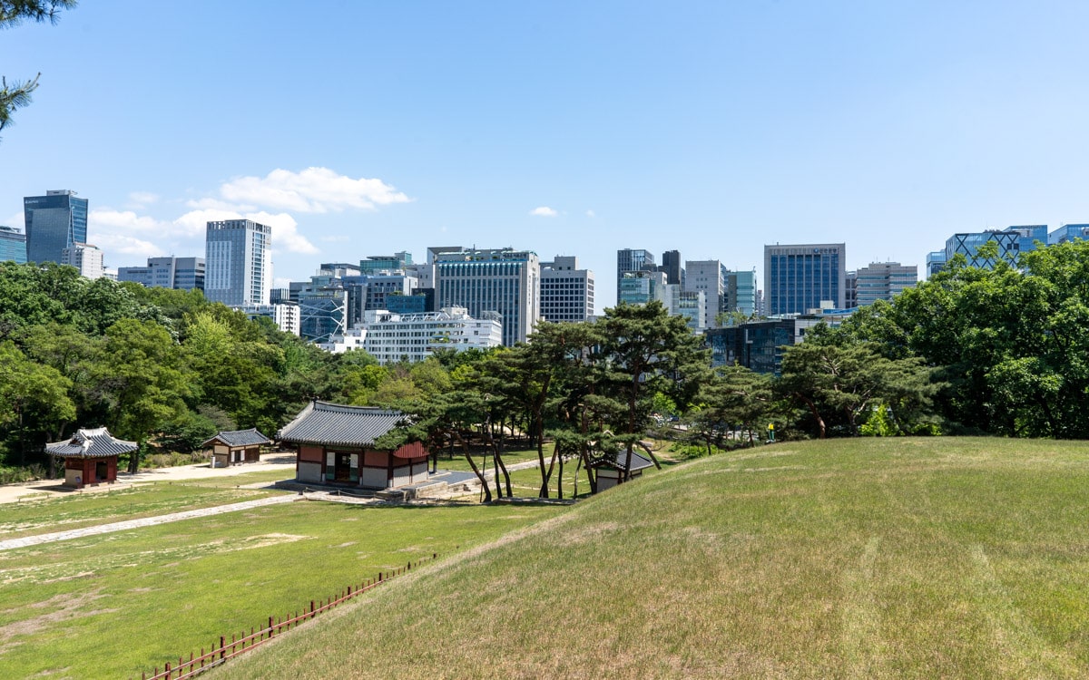 Seolleung and Jeongneung (Seonjeongneung) Royal Tombs, Seoul, Korea