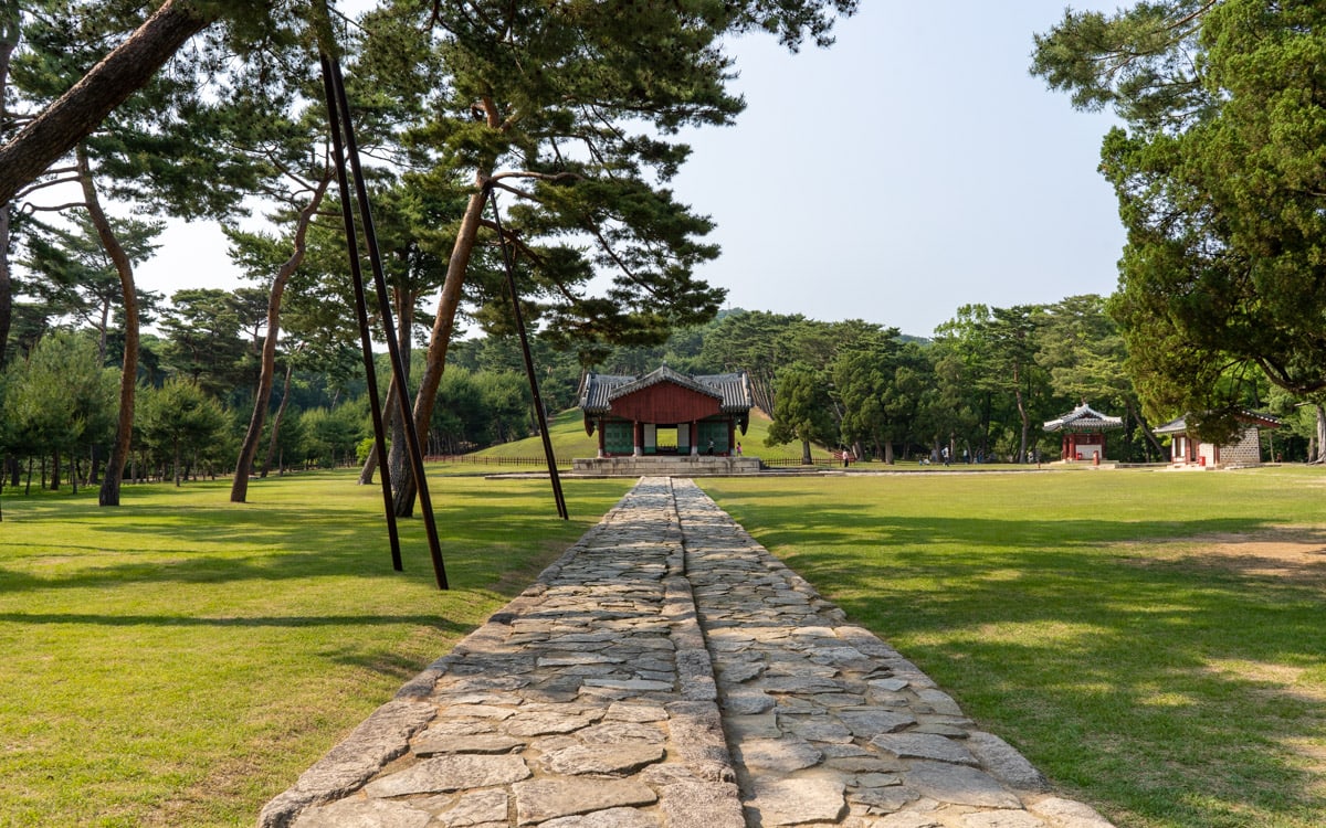 Taereung and Gangneung Royal Tombs, Seoul, Korea