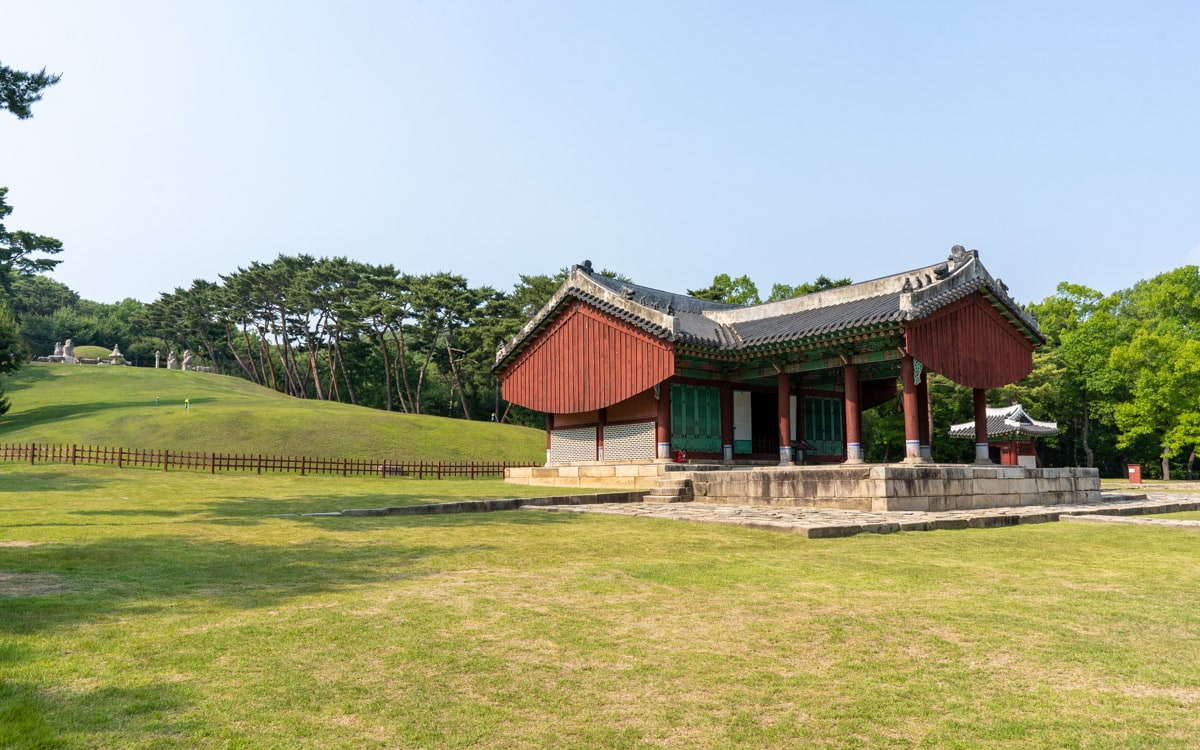 Taereung is the royal tomb of Queen Munjeong, Taereung and Gangneung Royal Tombs, Seoul, Korea