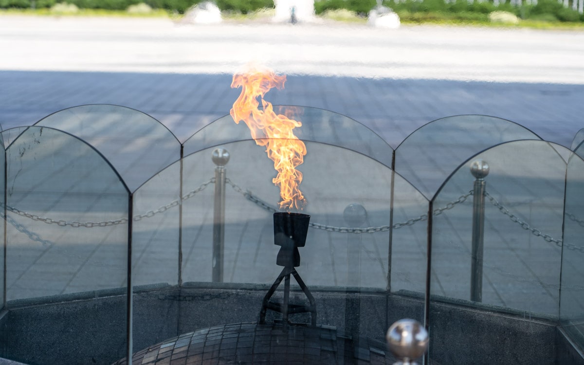 Eternal flame, World Peace Gate, Olympic Park, Seoul, Korea