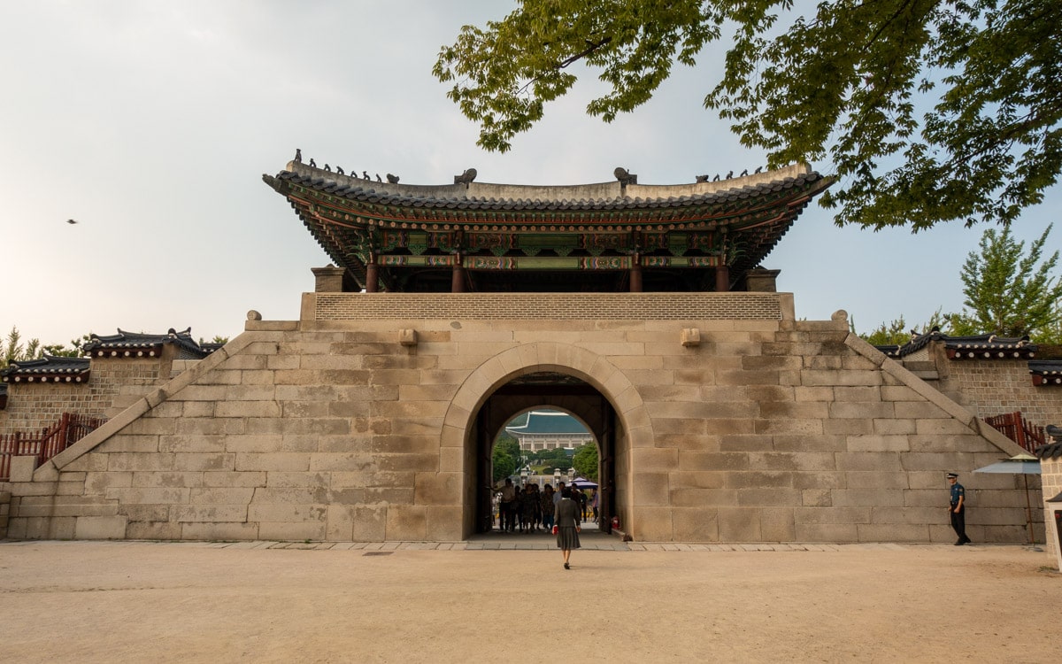Sinmumun Gate, Gyeongbokgung Palace, Seoul, Korea