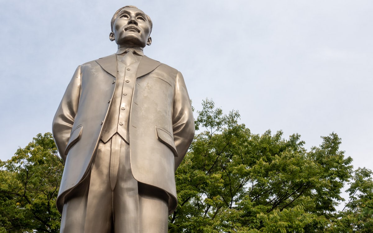 Statue of An Chang-ho, Dosan Park, Seoul, Korea