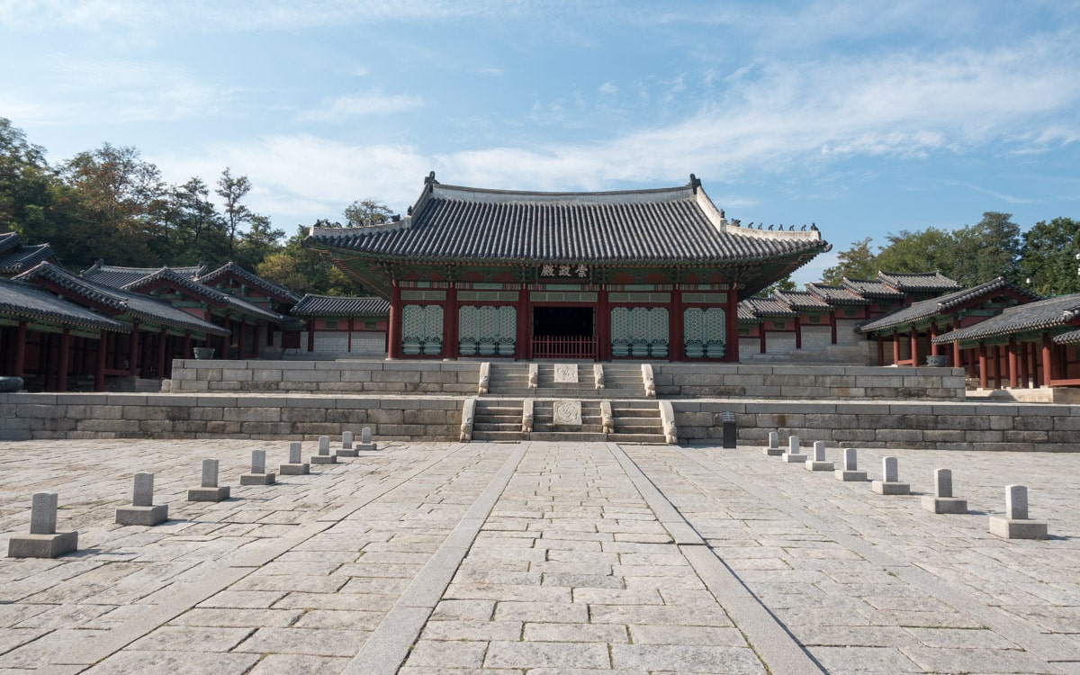 Sungjeongjeon Hall, the main hall of Geonghuigung Palace, Seoul, Korea