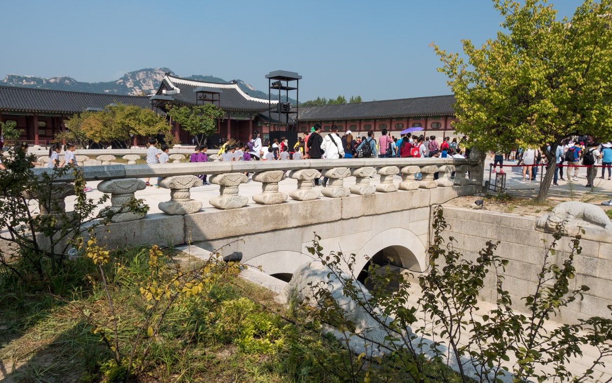 Yeongjegyo Bridge, Gyeongbokgung Palace, Seoul, Korea