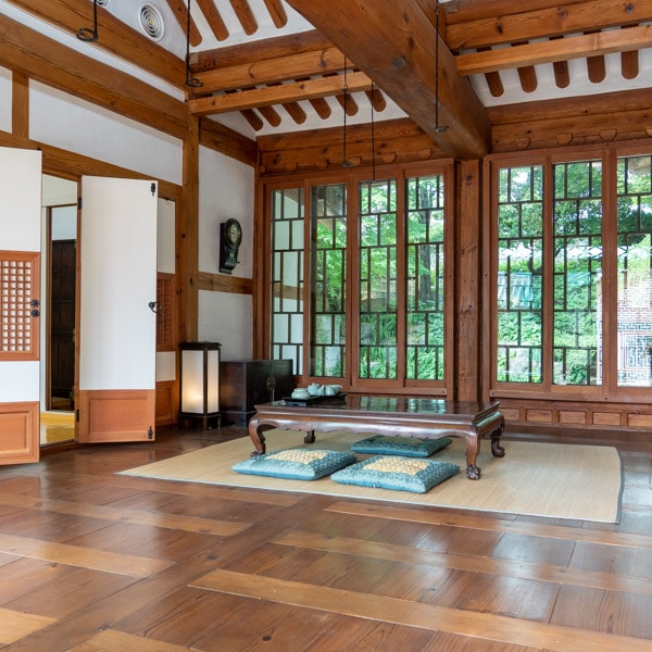 Geonneonbang (opposite room), Baek In-je House Museum, Seoul, Korea