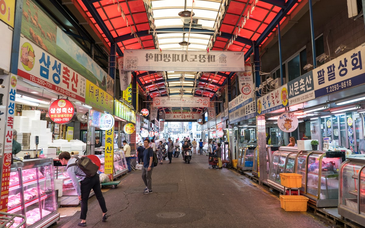 Majang Meat Market, the largest meat market in Korea