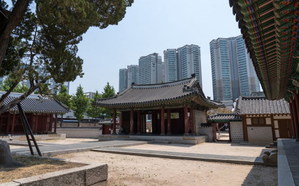 Dongmyo Shrine